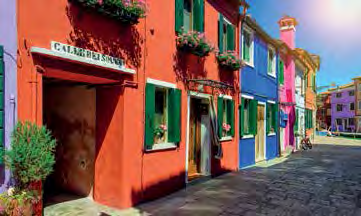 18 /fő Behajózás Velencébe, Murano-Burano-Torcello kirándulással egybekötve: kb. 35 /fő Behajózás Velencébe a 2. on: kb. 25 /fő Velence városbelépő: Trieszt, Miramare kastély: kb.