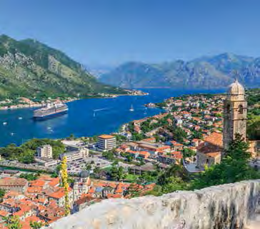 : Reggeli után utazás Medjugorjeba, séta Mária megjelenésének helyéhez, fakultatív zarándok program a Jelenések hegyére. Dél körül indulás Dubrovnikba.