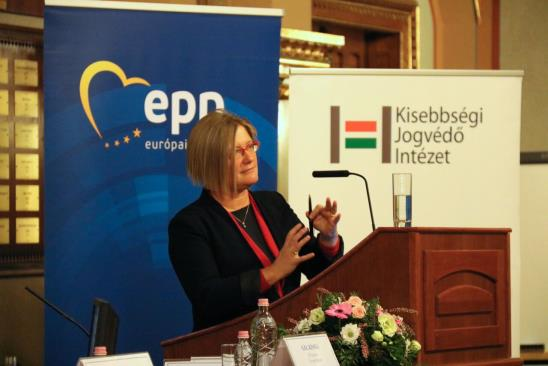 Ennek kapcsán megtudhattuk, hogy jelenleg az ügyek a szlovák Legfelsőbb Bíróság előtt vannak, ugyanakkor a tárgyalás még nincs kitűzve.