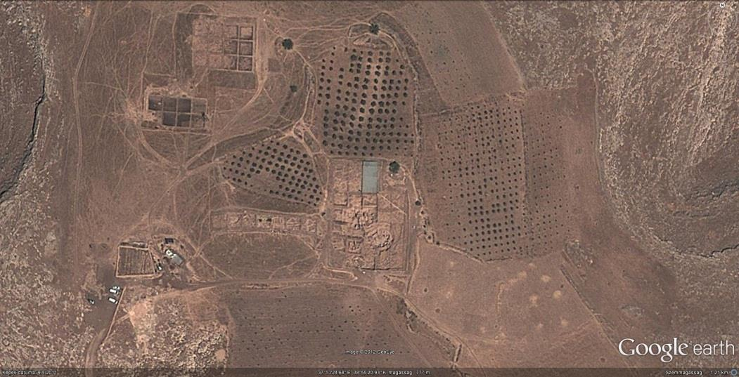 Göbekli Tepe (Pocakos Hegy) / kultikus objektum / Kr.e. 12000 k.