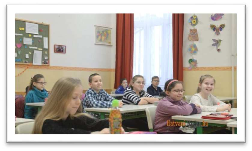 Forgács Edit, a Bajza József Gimnázium és Szakközépiskola igazgatója.