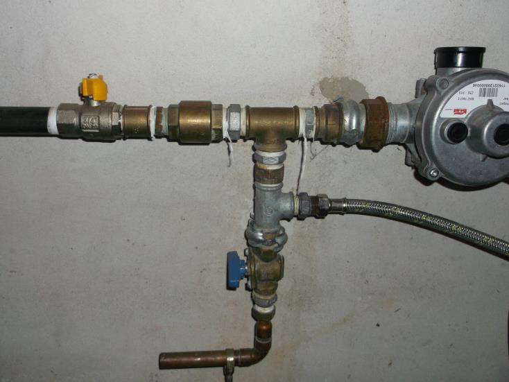 CNG töltő