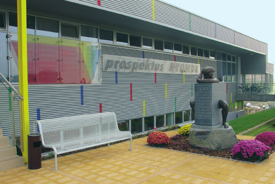 Tartu u. 6.