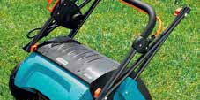Értékesítés/infó Teljesítmény 500 W 1000 W Munkaszélesség 30 cm 30 cm Súly 9,5 kg 10,5 kg Ajánlott gyepfelület 600 m² 600 m² Űrtartalom 40 l A következőkhöz alkalmazható GARDENA