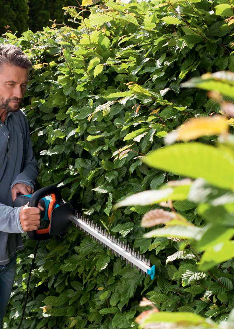 GARDENA elektromos/akkumulátoros fa- és bokorápolás Kényelmes és erőteljes Hálózatról üzemelő, vagy akkumulátoros készüléket szeretne?
