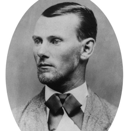 A szóbeszéd szerint a hírhedt amerikai gengszter, Jesse James 1882-ben, 34 évesen megrendezte saját halálát.