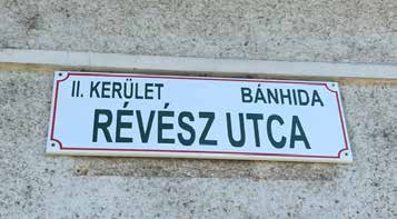 augusztus 22-től augusztus 26-ig. Urológiai szakrendelés szünetel 2016. július 18-tól július 29-ig.