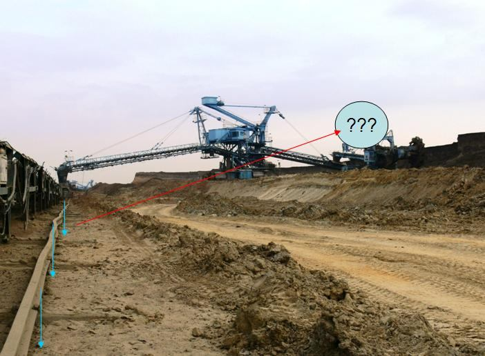 4.4. Az MT-14 kompakt kotrógépen megvalósuló GPS technológia alkalmazása [18] A marótárcsás kotrógépek esetében sokáig problémát jelentett, hogy adott terület jövesztése közben a kotrómester nem