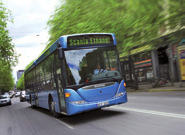 X/1 Alfa Regio Teljesítmény: 340 420 LE Megengedett összsúly: 19 t Alaptípus ára: Kiviteltôl és felszereltségtôl függôen Hazai gyártású elôvárosi autóbusz Volvo B12B alvázon, 12 13,5 méteres