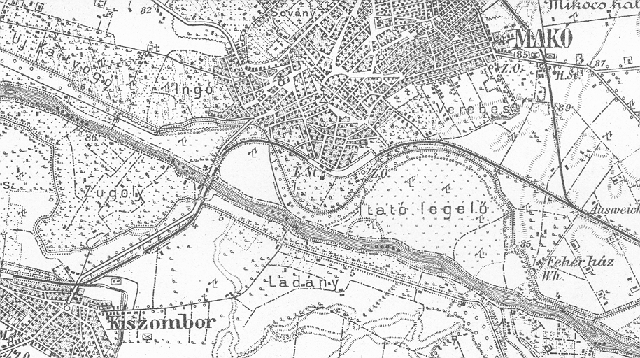 Ökörcsapáson összesen 40 kataszteri hold főztelepe volt. A Makói Tehénjárási Birtokosság Legeltetési Társulat -nak a hullámtéren 614 kat. hold legelıje volt.