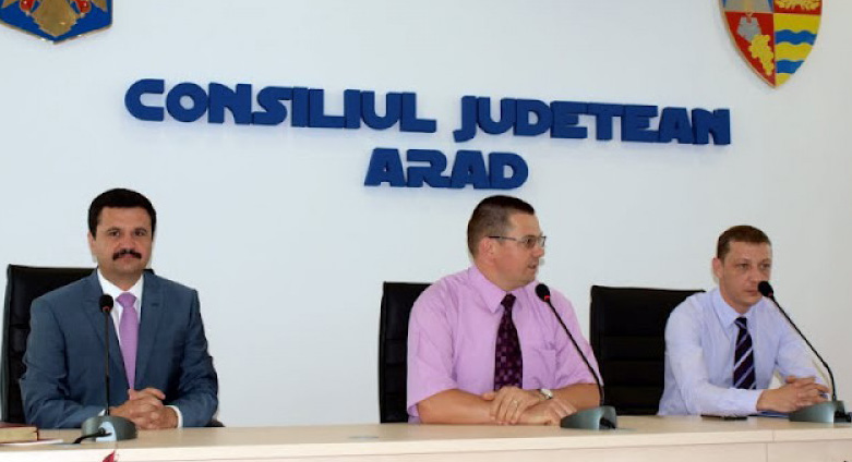 Au existat probleme de proiectare privind soluția aleasă inițial, ceea ce a întârziat lucrările cu aproape un an și jumătate.