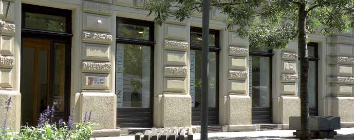 The Polish Institute in Budapest is located in its "Broadway" district, on the corner of Andrássy and Nagymező streets.