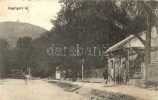 Z ugliget, Auwinkel;