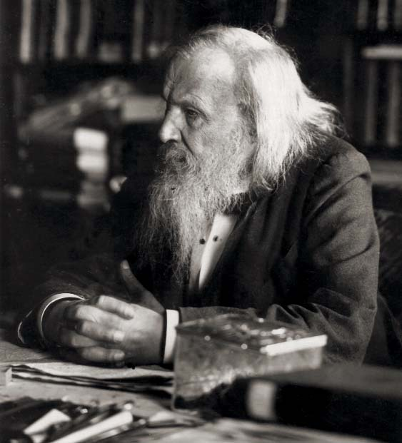 A 116- os atomsúlyú elem helyét Mengyelejev 1871-ben maga korrigálta, és a 113 atomsúlyú indiumot helyezte ide.