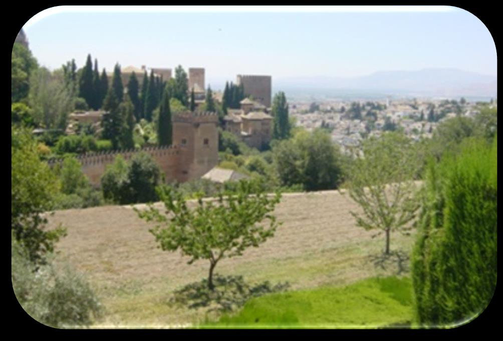 Granada már a paleolitikus idők óta lakott terület. A 700-as években több ezer mór árasztotta el Spanyolországot.