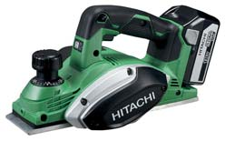 csöveknél 48 mm Lökethossz 25 mm Üresjárati fordulatszám 0 3300 min -1 2,6 kg 18 V OS LI ION GYALUK P 18DSL gyalu 177 800 FT 124 900 FT 59 100 FT 41