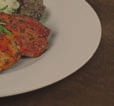 kölcsönöznek a kolbásznak.