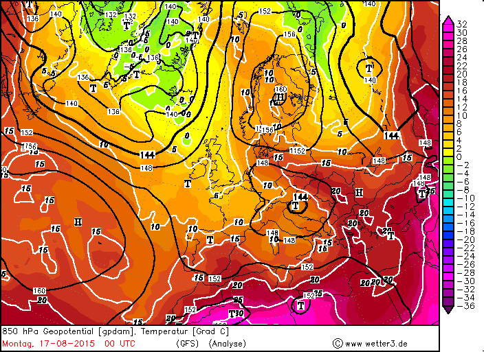 24. ábra: 850 hpa-os hőmérséklet és geopotenciál Európa felett 2015.08.17-én 00 UTC-kor. (forrás: [9 - wetter3.de]) A 24.