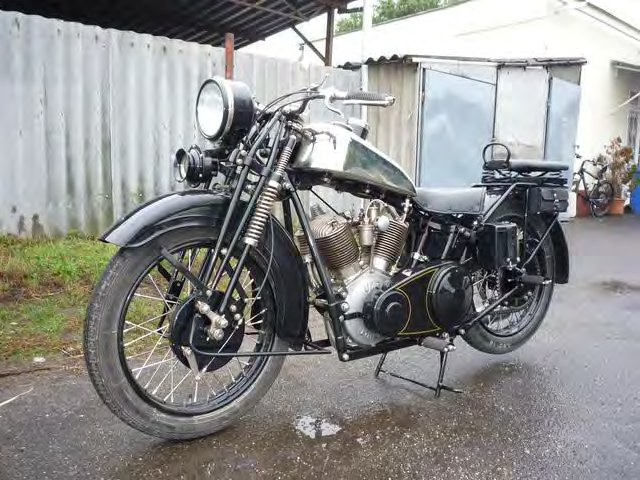 gyártású alkatrészek felhasználását a katonai motorkerékpárokban.
