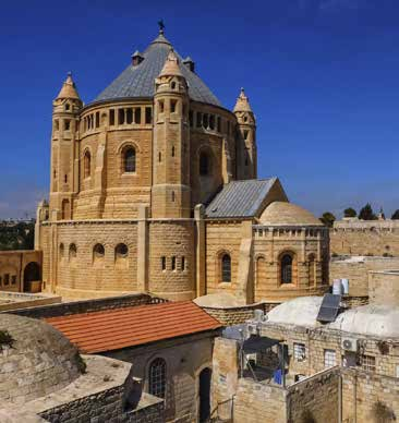 nap Reggeli után egész napos autóbuszos kirándulás során a Tábor hegyre, Jézus színeváltozásának helyszínén. Látogatás egy ferences templomban, ahonnan csodálatos kilátás nyílik Yezreel völgyére.