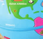 Az útikönyv lapját átfordítva megtudhatják azt is, hová utazik Kutyus és Hugi!