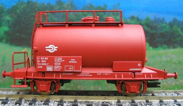 február, 50 darabos egyszeri, limitált kiadás