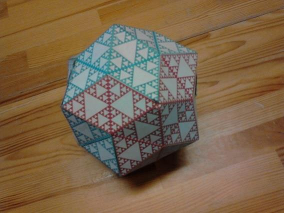 4. A Matematikai Múzeum demonstrációs eszközeinek bemutatása Az ELTE Természettudományi Karának Matematikai Múzeumának (ami része a TTK Természetrajzi Múzeumának, igazgató: Dr.