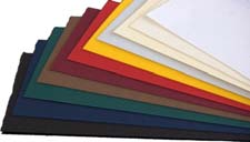 Fuego Lines (Dali) Finoman csíkozott filcmarkírozású papír, mely elemi klórmentes - ECF (Elementary Chlorine Free) cellulózból készült.