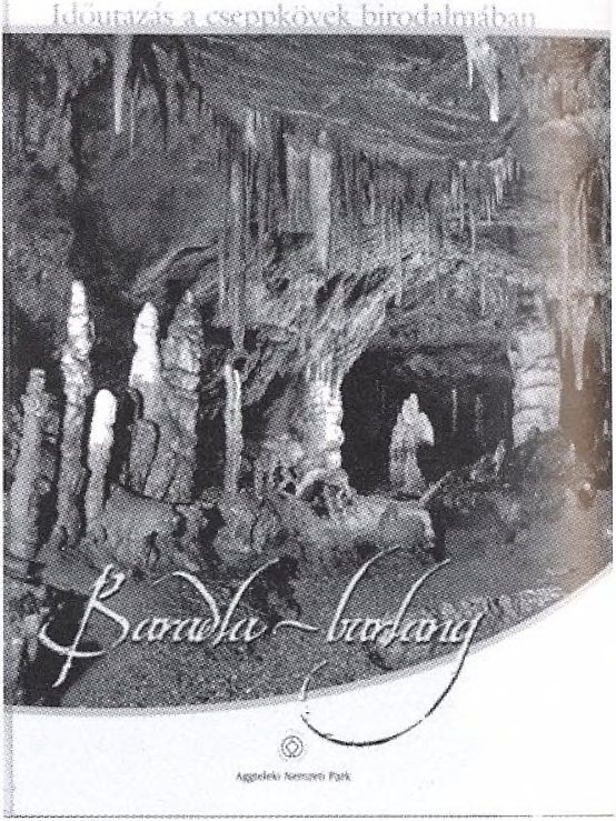 valamint látnivalóit. A 120 oldalas, AJ A méretű albumot főként Borzsák Péter, Egri Csaba és Kovács Richárd fényképei illusztrálják.