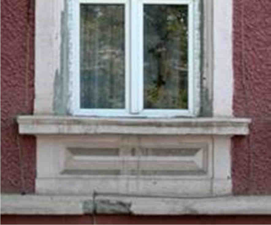 módosítja az épületek külső megjelenését.