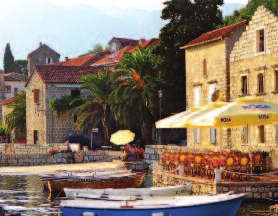 Fakultatív program lehetôség: Kirándulás az Adria királynôje - ként ismert Dubrovnikba, a dalmát tengerpart legszebb városába: Pile kapu, Mincena torony, Szt.