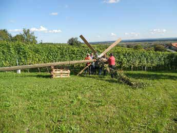 Sredi vinogradov, goric, vinotoških eldoradov.