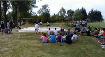 ŠPORT IN REKREACIJA Odbojka v Motvarjevcih V nedeljo, 29. 6. 2014 je v Motvarjevcih potekal 3. odbojkarski turnir na mivki.