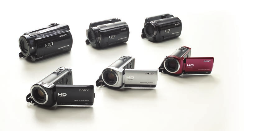 aktuáis Digitáis kaauz Megszüetett az új Handycam A Sony idén tavassza megújítja Handycam videokamera-sorozatát: 7 kompakt HD-s mode mutatkozik be.
