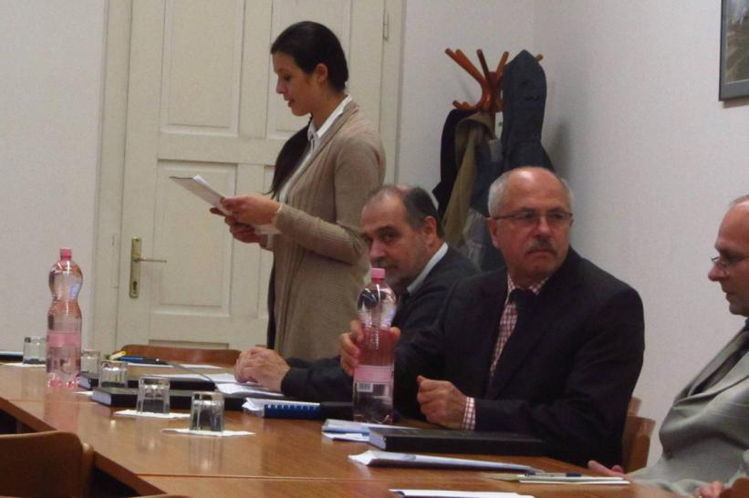 Ágnes) Híves Tamás doktori (PhD) értekezésének nyilvános védése (Pécs, 2015) (A