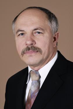 alkalmazása a felelős felnőtt életre való felkészítésben: a függőségek, a félelem, az agresszív és bomlasztó magatartás leépítése. 1984 óta folyamatosan egyetemi oktató.