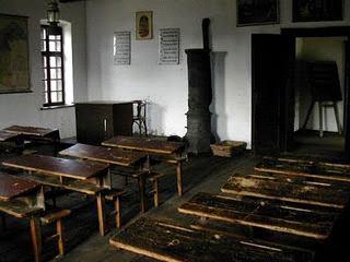 +gondolandó feladatok: Válasszátok ki az egyik részletet, és írjatok 6-8 mondatos értelmezést az idézetnek a József Attila- vershez való kapcsolódásához!