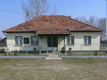 Táborfalva Községi Sportegyesület Elnöke: Gombár Ferenc Székhely: 2381