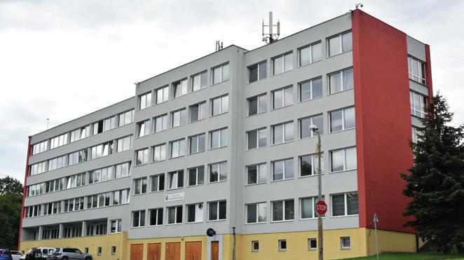 ismeretek tanára történelemtanár és állampolgári ismeretek tanára erkölcstan- és etikatanár MESTERKÉPZÉS Fotó: Konyári Ádám filozófia fordító és tolmács kulturális antropológia kulturális mediáció