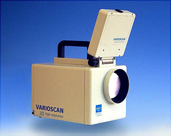 ábra: A levélhőmérséklet meghatározás alkalmával használt VarioSCAN 3021 ST hőkamera. A 25.