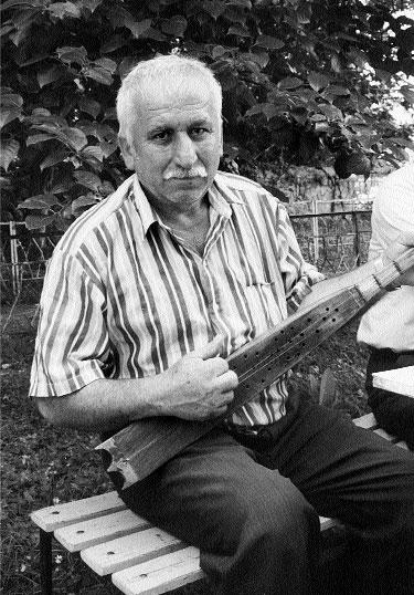 194 XLIII. évfolyam, 2. szám, 2005. május Magyar zene GRÚZIA Zakatala OROSZORSZÁG Dagesztán Kuba AZERBAJDZSÁN Samaha K Á S P I - T E N G E R Baku ÖRMÉNY- O.