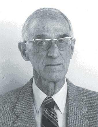 Magyar Kémiai Folyóirat 69 Életem és munkásságom ANGYAL István* School of Chemistry, University of New South Wales, Sydney, NSW 2052, Australia matematikát tanultam, de aztán rájöttem, hogy ez a