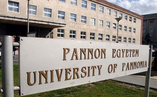 AZ ELLENŐRZÉS TERÜLETE A Pannon Egyetem A veszprémi székhelyű Pannon Egyetem jelenleg öt karral rendelkezik, melyek közül az egyik Keszthelyen található, de a Közép- és Nyugat-Dunántúli Régió több