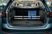 Külső méret: 230x75x39 cm Volkswagen Eredeti csomagtérszőnyeg 171 790 Ft 204 990 Ft Volkswagen Eredeti csomagtérszegély védő A rakodás során védi a csomagtérszegély fényezését a csomagok