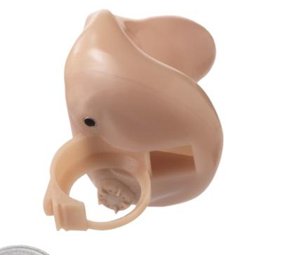 elemek Zárja be az elemajtó kattanásig. SOHA NE ERŐLTESSE AZ AJTÓ ZÁRÁSÁT! Ez komoly sérülést okozhat a készülékben.