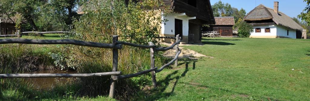 Őrségi Nemzeti Park (2002) Kultúrtörténeti értékek Hagyományos kisparaszti gazdálkodás A marha tenyésztés mellett a hidegvérű ló (pl. muraközi) tartásának is jelentős hagyományai voltak.