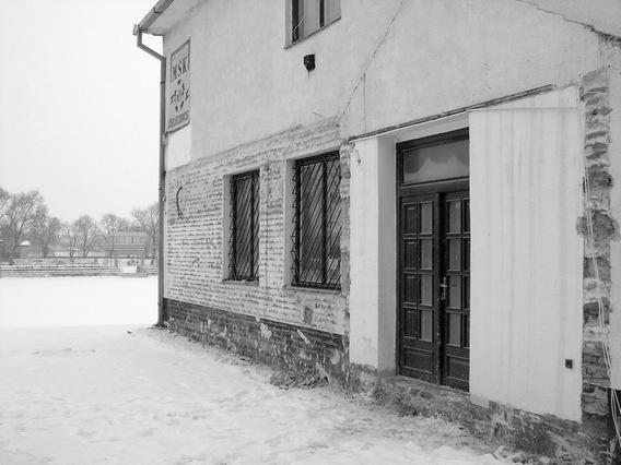 február 2010 Želiezovský spravodajca 7 už, myslím si, ten finančný strop pre naše mesto. Ešte sú tu niektoré malé projekty, z ktorých mnohé sú na 100 % alebo aspoň na 95 % prefinancované.
