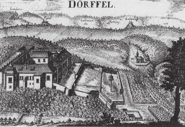 örökítette meg. Könyöki rajza szerint a magas dombon álló kastély déli oldalát meredek sziklafal szegélyezte.