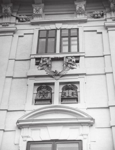 Justus van der nypoort metszete, 1687 (BIRcKEnSTEIn 2001, 46) A belsőket is Bécsből hozatott neves stukkátorok, Andrea Bertinelli, Giovanni Battista Verretini, Rocco Bertoletti, Domenico és Valentino