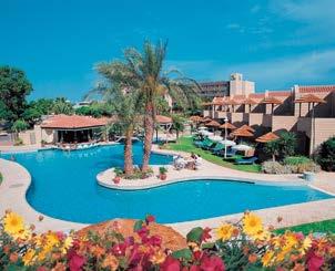 Palm Beach Hotel & Suite **** Utasaink értékelése: Fekvése: Larnaca üdülőövezetének a központjában, közvetlenül a lassan mélyülő homokos tengerparton található, szépen gondozott kerttel rendelkező,
